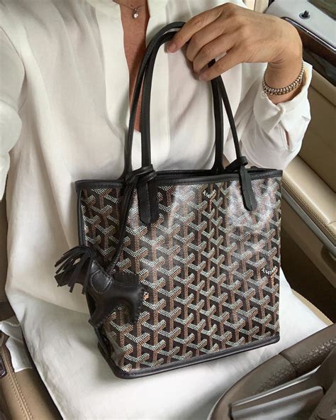 goyard tote price